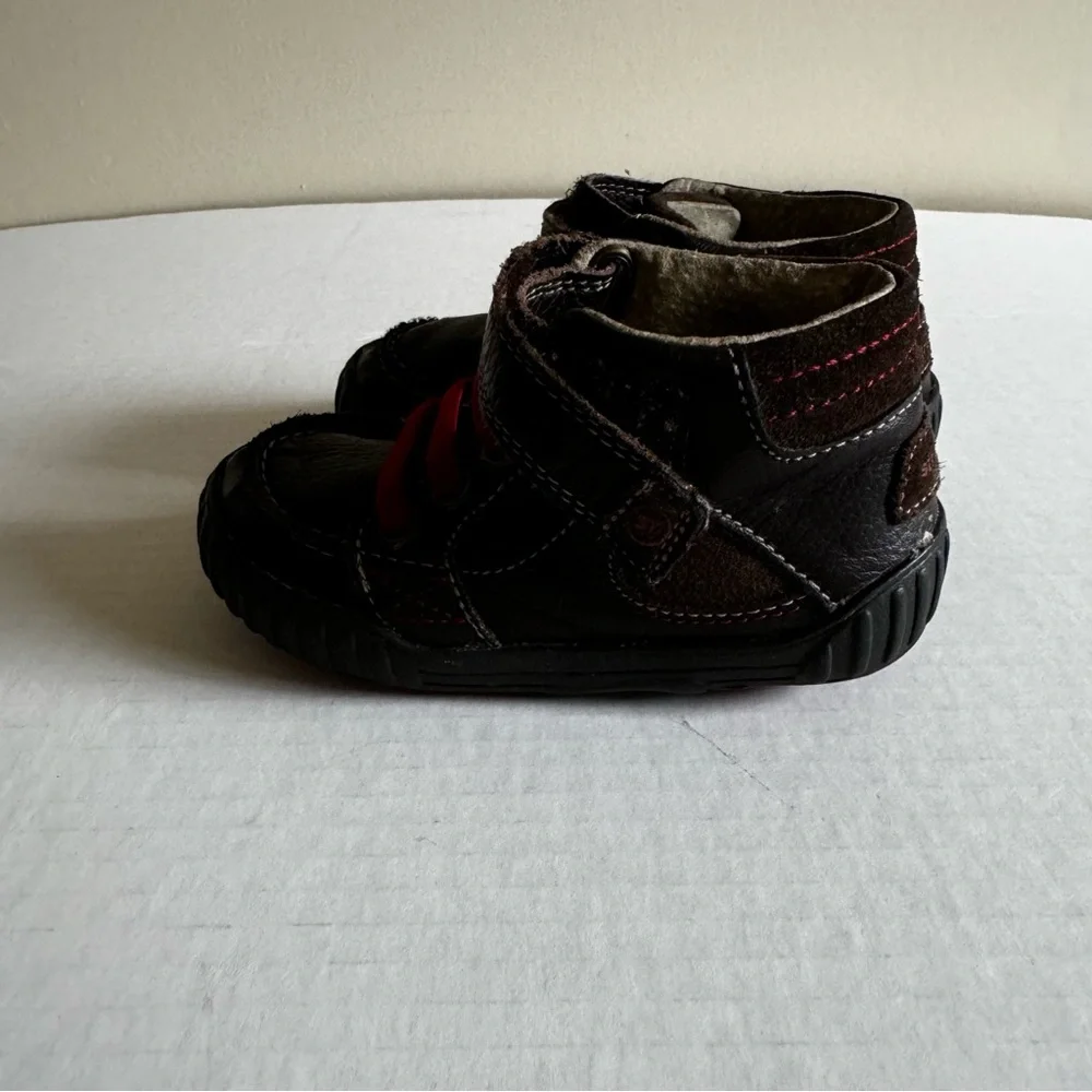 Stride Rite Boots SRT Quest Infant/Toddler Walking Shoes Brown